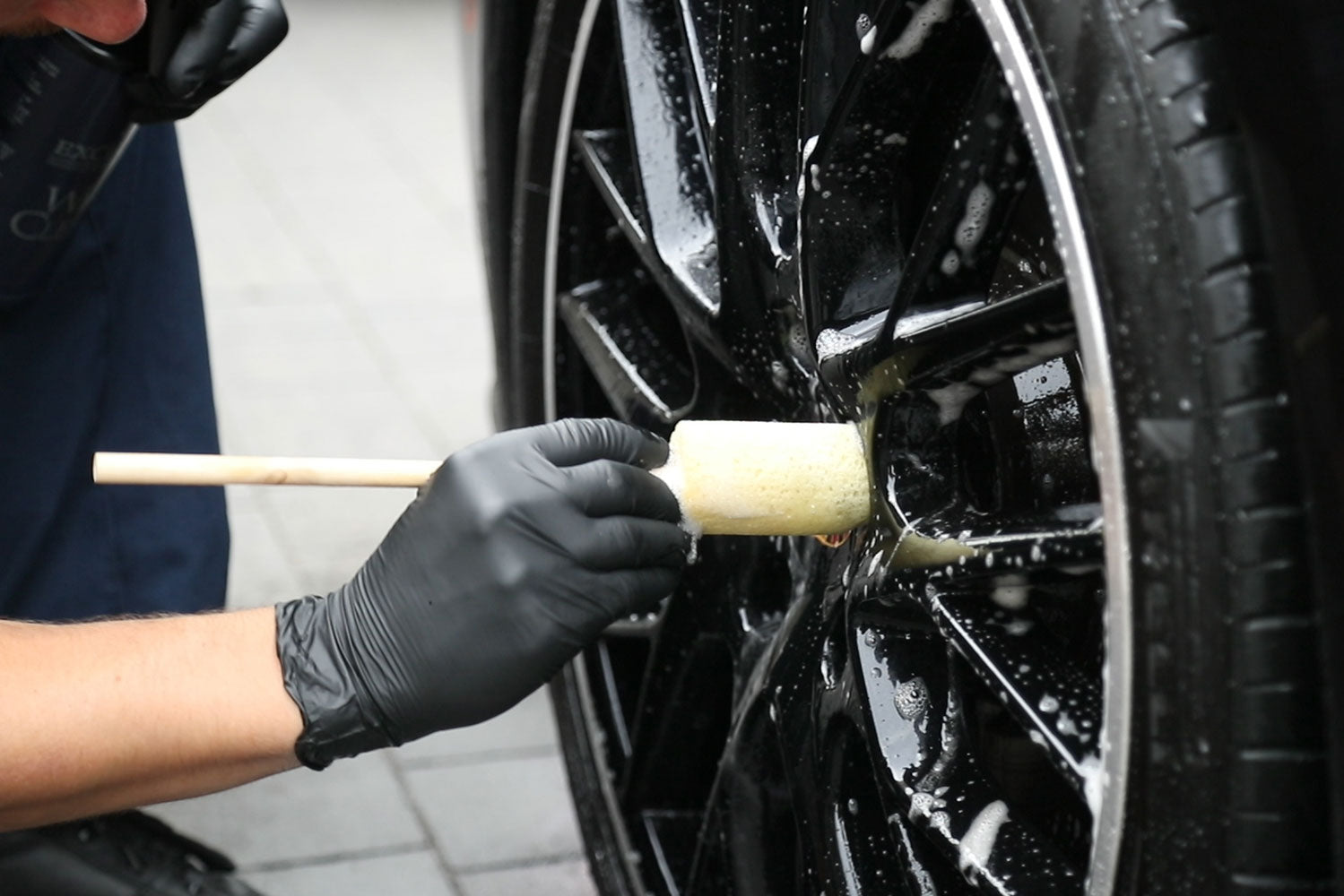 Sponge Guru Alloy Spoke Cleaner – Round