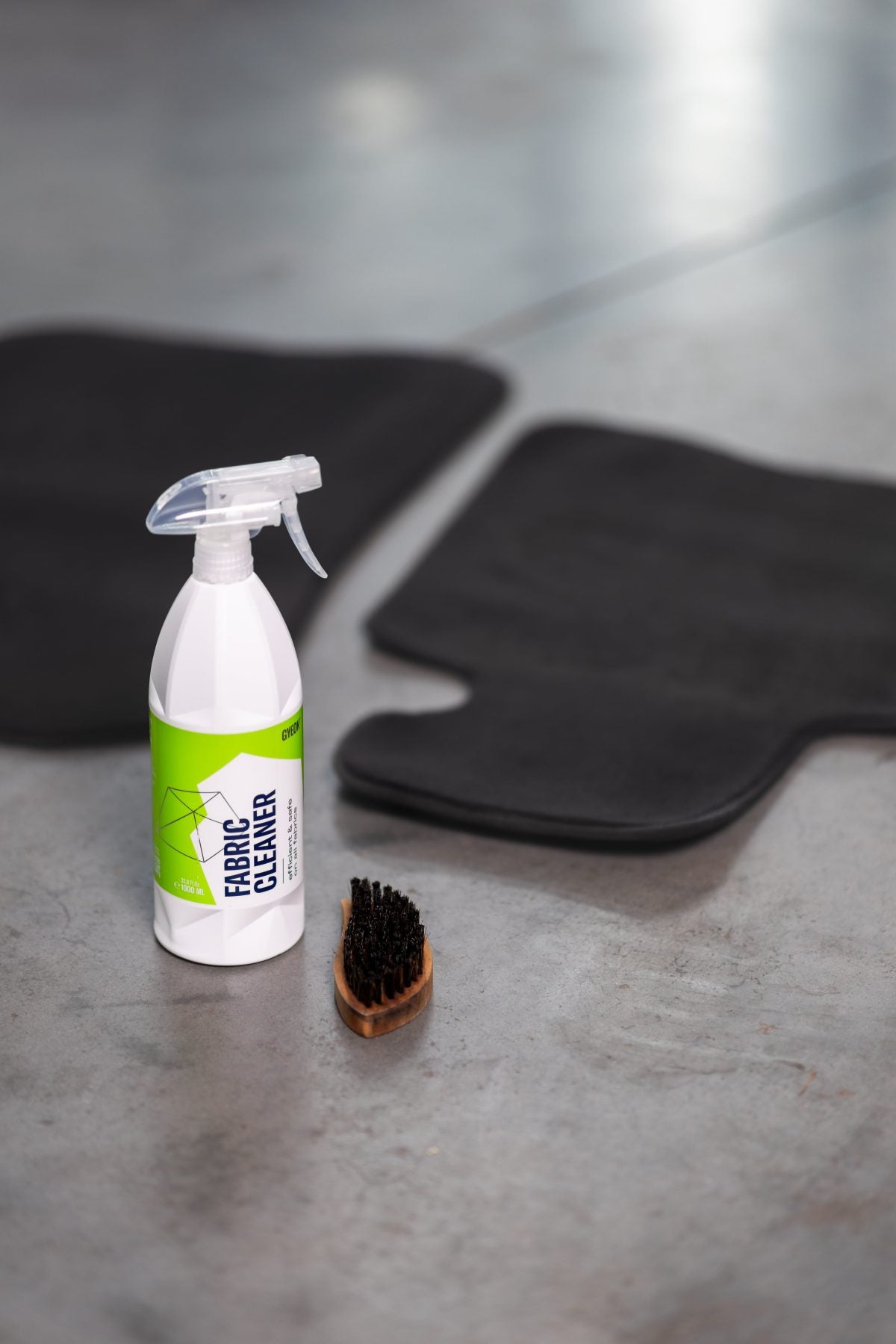 Gyeon Q²M Fabric Cleaner 1L