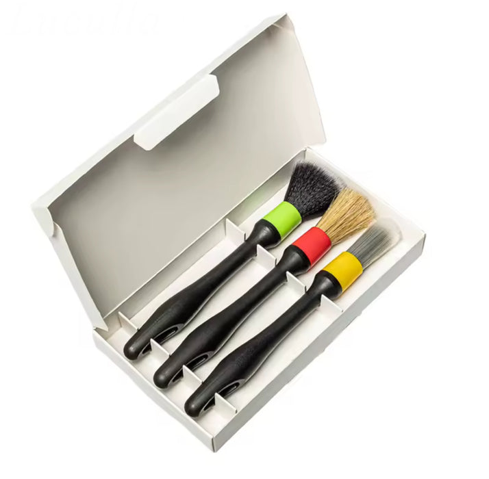 Gold Label Brush Trio V4