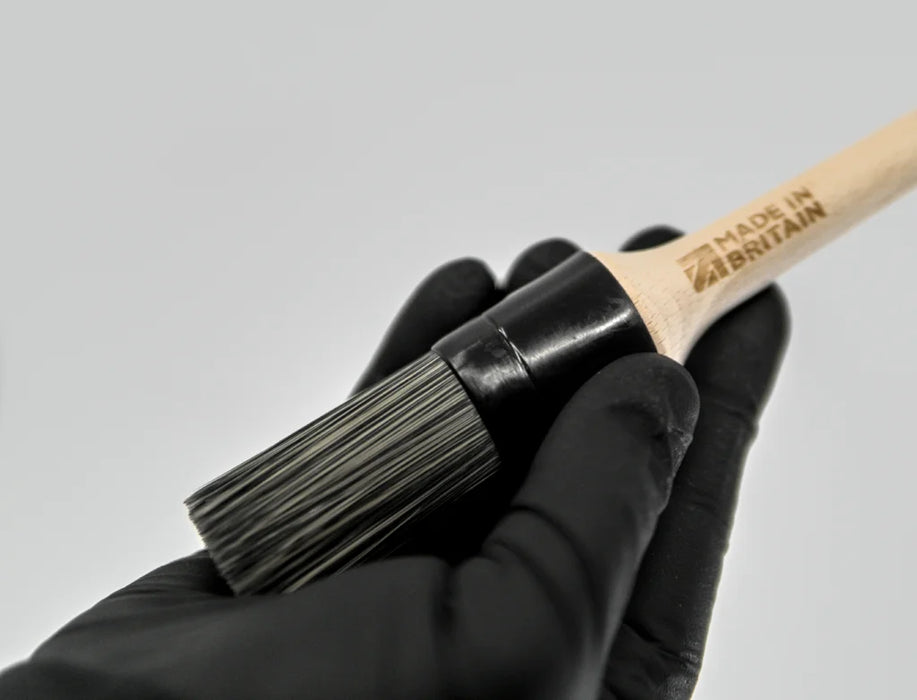 Valet Pro Large Wooden Handle Sash Brush (Chemical Resistant) BRU4